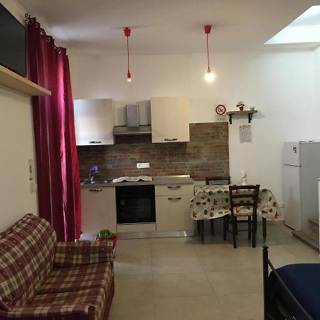 Mattia House Apartamento Patti Exterior foto